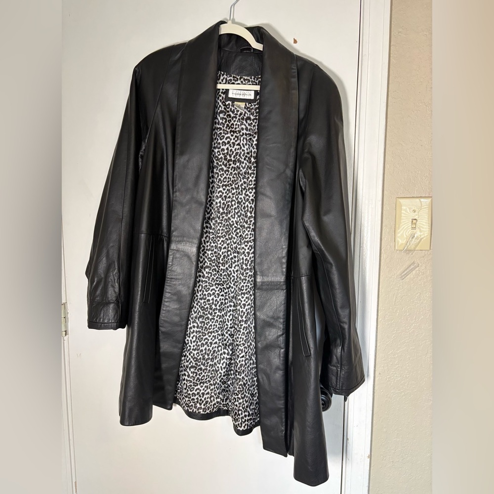 Preston & York Classic Black Leather Jacket - Picture 2 of 11